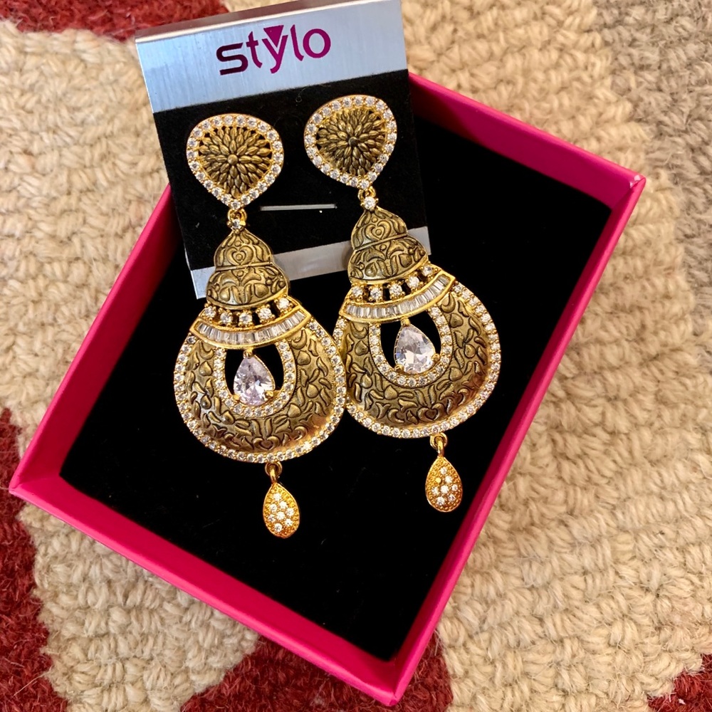 Ethnic Gold Drop Earrings!!✨